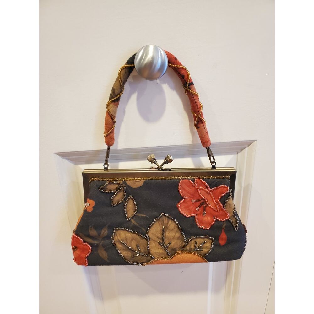 IN'S Floral Beaded Small Clutch Purse Hand Shoulder Bag